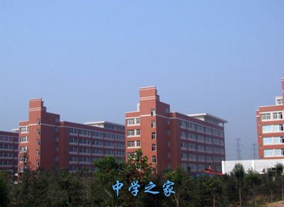 广安技师学院校园一角