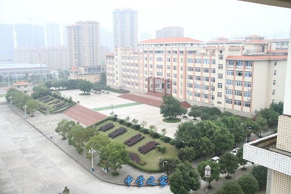 学校操场