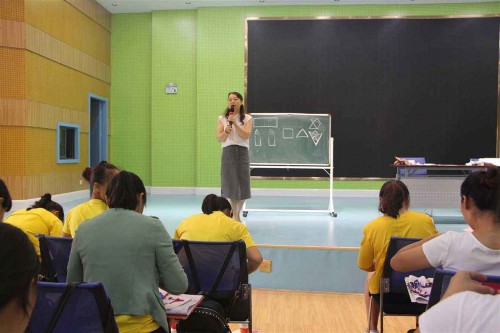 贵阳幼师学校办学优势，幼师专业的前景