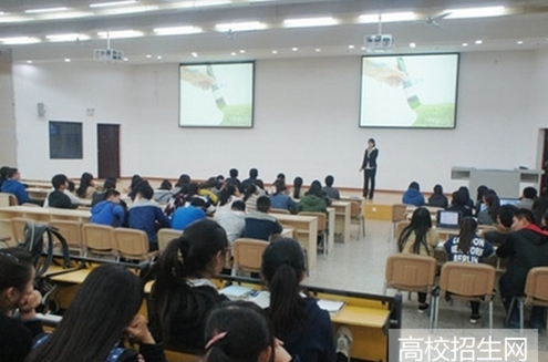 泸州市江南职业中学校药剂专业