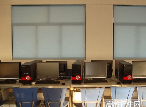 达县师范高等专科学校商务英语专业