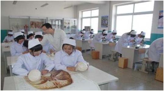 凉山卫生学校2018年招生简介