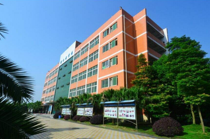 燎原职业技术学校 燎原职业技术学校