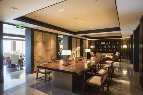 达州经济贸易学校