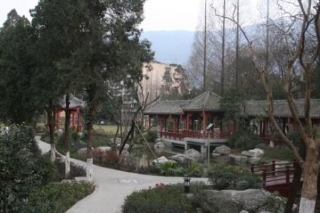 雅安职业学校 雅安职业学校