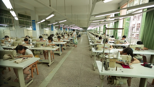 四川南充服装学校2020-服装设计与工艺专业招生(中专大专)