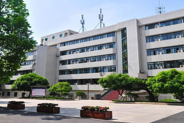 专科学校