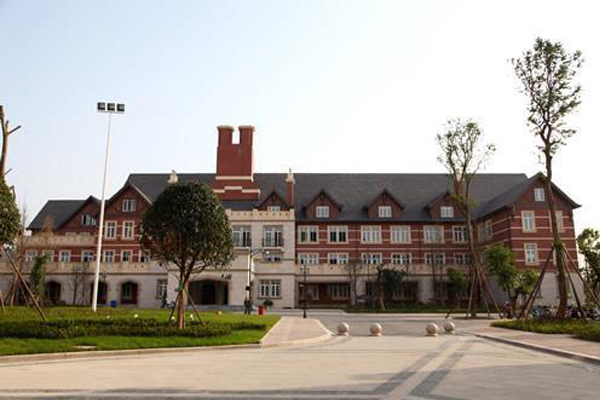四川西南航空专修学院 四川西南航空专修学院