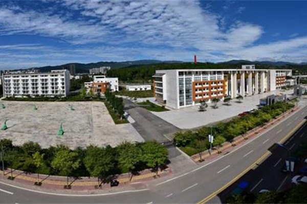 广元市职业高中怎么样 广元市职业高中怎么样