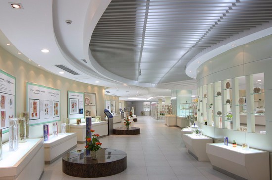 重庆市三峡医药高等专科学校寝室宿舍条件与学校食堂环境图片