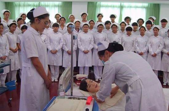 重庆市知行卫生学校招生办电话及联系方式