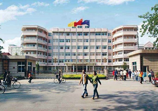 2025年郑州卫校怎么样