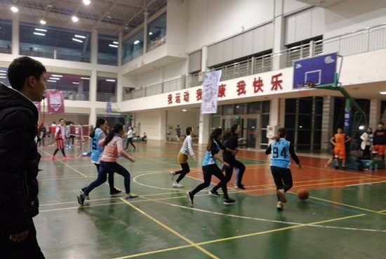 重庆市医科大学招生老师QQ及电话