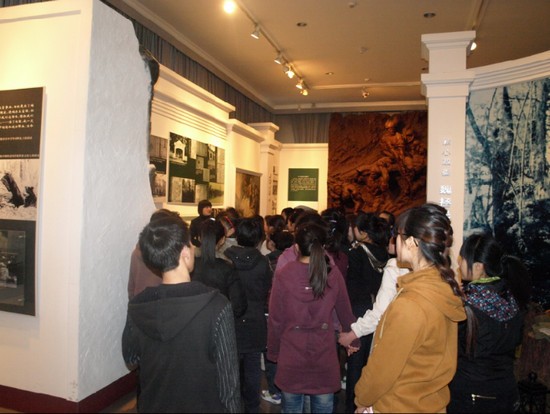 哈尔滨职工医学院学费是多少钱及收费标准