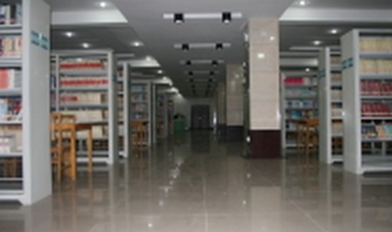 长治卫生学校寝室宿舍条件与学校食堂环境图片