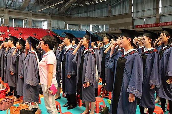 包头医学院学费是多少钱及收费标准