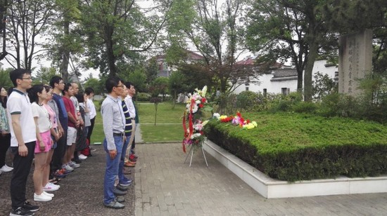 宁波卫生职业技术学院招生老师QQ及电话