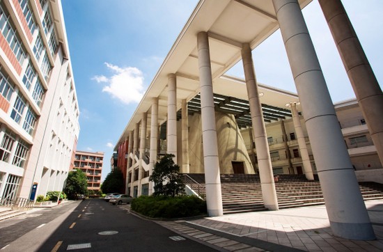 浙江医药高等专科学校招生录取分数线