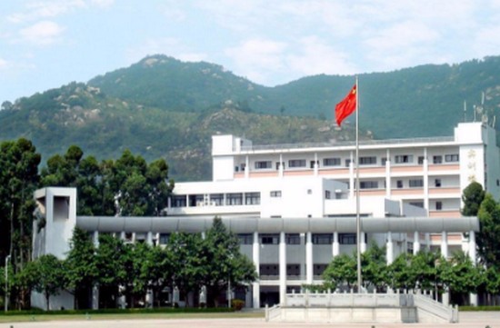 福建生物工程职业技术学院寝室宿舍条件与学校食堂环境图片