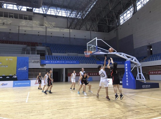 南阳医学高等专科学校招生办电话及联系方式