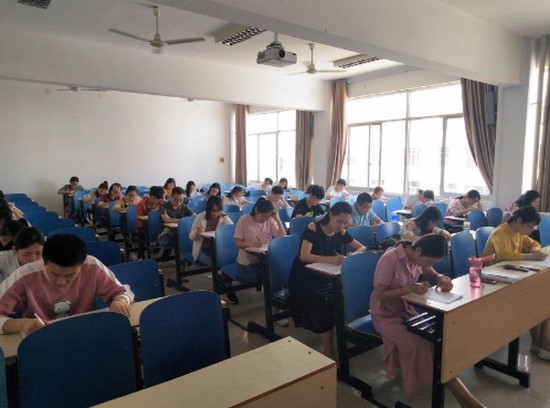 南阳理工学院张仲景国医学院招生老师QQ及电话