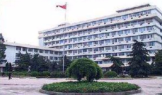 湖北理工学院医学院寝室宿舍条件与学校食堂环境图片