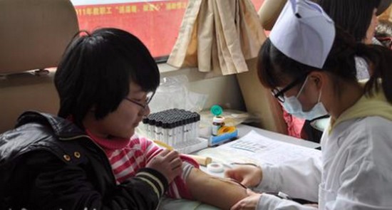 湖北中医药大学招生老师QQ及电话