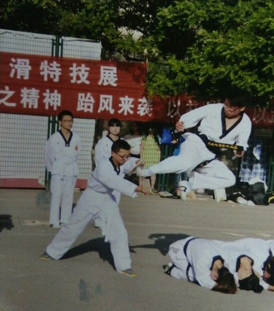 延安大学医学院学费是多少钱及收费标准