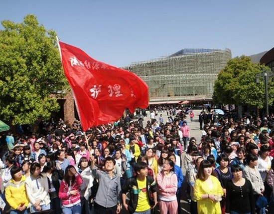 陕西能源职业技术学院招生老师QQ及电话