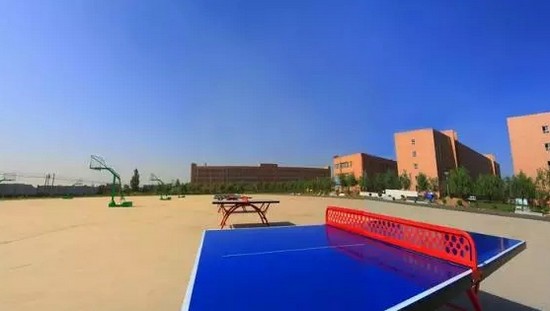 陕西航空医科职业技术学校寝室宿舍条件与学校食堂环境图片