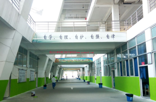 2025年成都市卫校天府校区怎么样