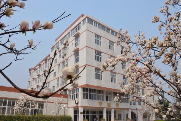 2025年西南医科大学卫生学校怎么样