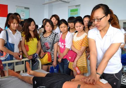 高级护理专业前景可好