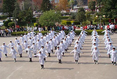 2025年成都卫生职业学校招生报名简章