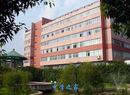 成都工贸铁路职业技术学院