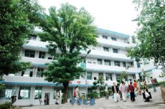 四川省仪陇中学校