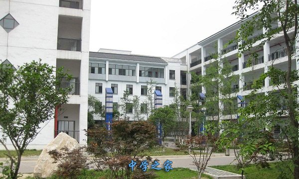 学校