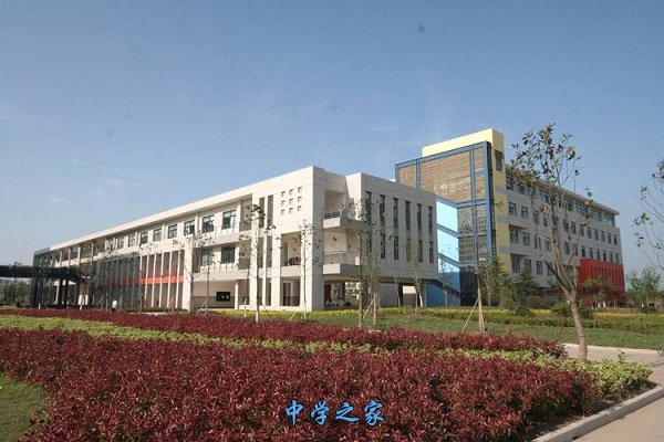 成都实用工程技术学校