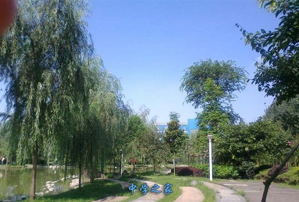 成都五月花高级技工学校