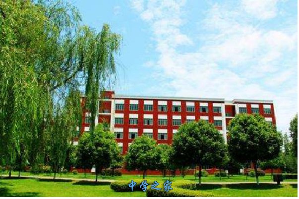 四川托普信息技术职业学院助学政策_学院简介