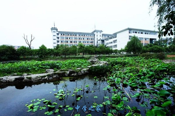 重庆万州商贸中等专业学校